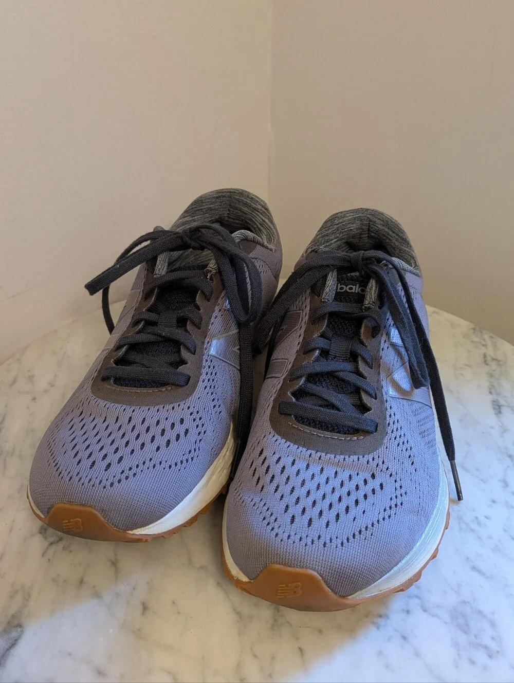New Balance Gray & Purple Fresh Foam Running Shoes Size 7.5 - Picture 3 of 7